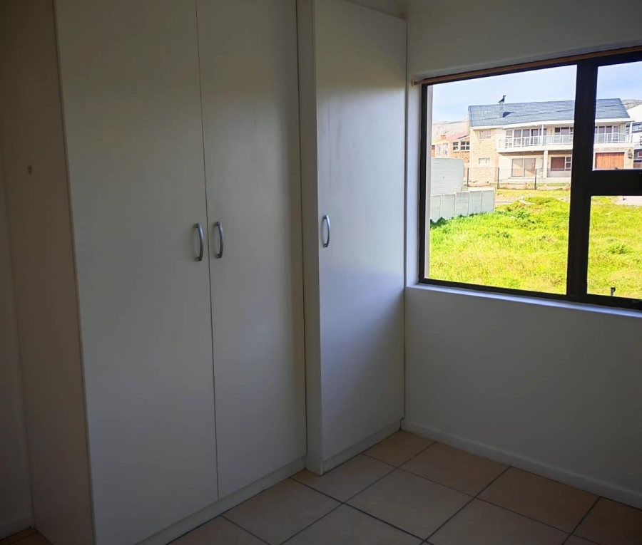 2 Bedroom Property for Sale in De Kelders Western Cape